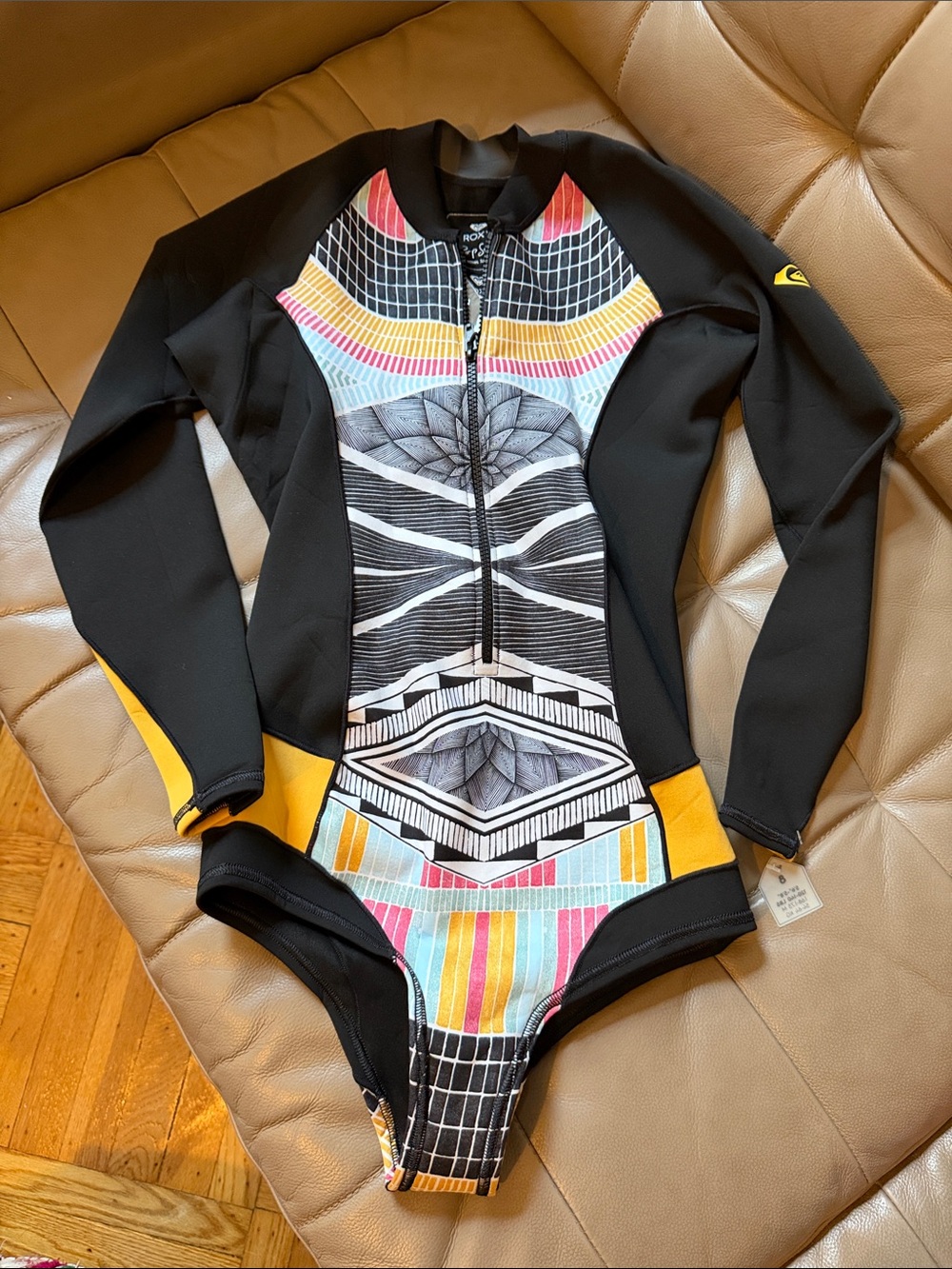Quiksilver Black Long-Sleeve One-Piece Wetsuit/Rash Gaurd with Multicolor Print